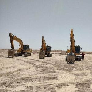 مقایسه بیل مکانیکی هیوندا با کوماتسو